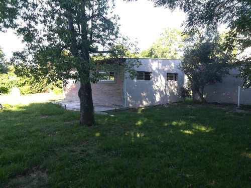 Casa En Arturo Seguí. Excelente Oportunidad, Amplio Terreno