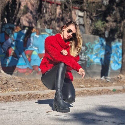 Imagen 2 de 4 de Sweater Lali