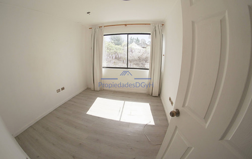 La Serena // Casa Estilo Mediterráneo (80289)