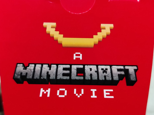Minecraft Mcdonald's Colaboración 2025, (bee) Abeja