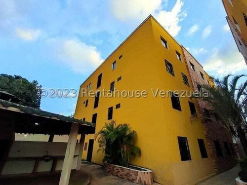 Yilmer Salazar Vende Apartamento En Terrazas El Limon Maracay 23-21648 Yjs