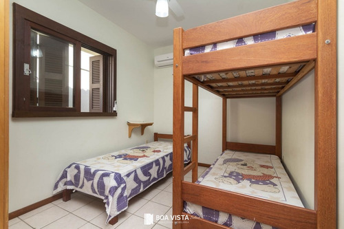Imagem 22 de 27 de Casa Beira-mar, 4 Dormitórios, Bombas - Bombinhas/sc - Sc - Ca0002_boavis