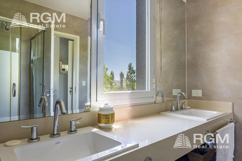 Imagen 29 de 30 de Excelente Casa En Lote Interno En Los Lagos,