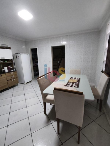 Imagem 4 de 8 de Vendo Casa Com 3/4 - 8214