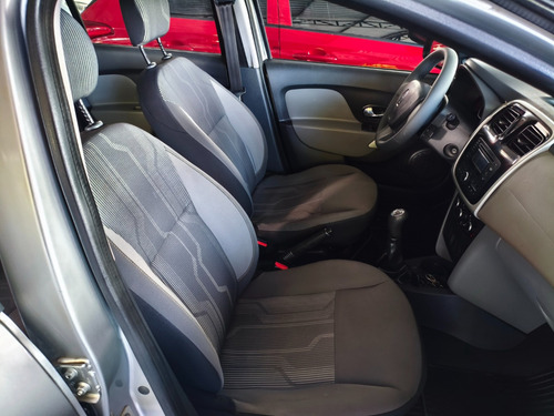 Renault Logan 1.6 EXPRESSION 8V FLEX 4P MANUAL