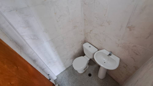 Venta Edificio Comercial A Estrenar - Puerto Cabello