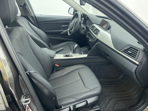 Imagen 12 de 19 de Bmw 328i