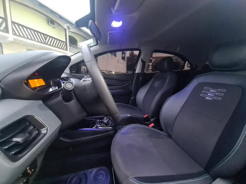 Chevrolet Mégane hatch 1.0 8V Black Edition Flex Mec.