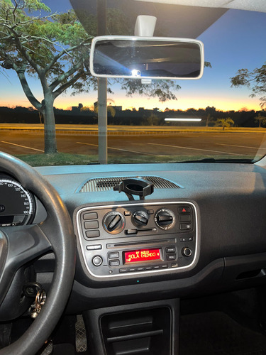 Volkswagen Up! 1.0 Take