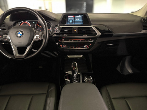 BMW X3 2.0 sDrive20iA At