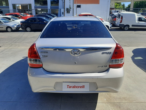 Toyota Etios Xls 1.5 Mt Taraborelli Usados