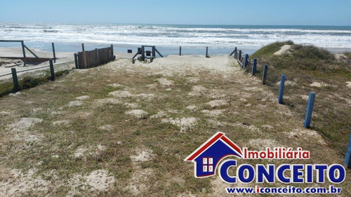 Imagem 9 de 30 de C200 - Linda Residência De Laje Com Vista Para O Mar Em Albatroz