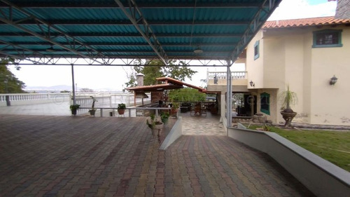 Imagen 8 de 30 de Club Campestre Comercial En Venta En La Mata Cabudare Lara *-*-*- Código Flex 21-17677 Rafael Carrasquel Vende Contáctame 0424.593.75.42 Instagram: @rentahouse.centrooccidente -*-*-*-*-