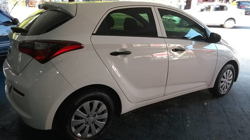 Imagem 4 de 8 de Hyundai Hb20 2019 1.0 Unique Flex 5p