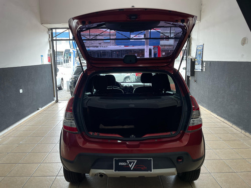 Renault Sandero Stepway 1.6 16v Hi-flex Aut. 5p