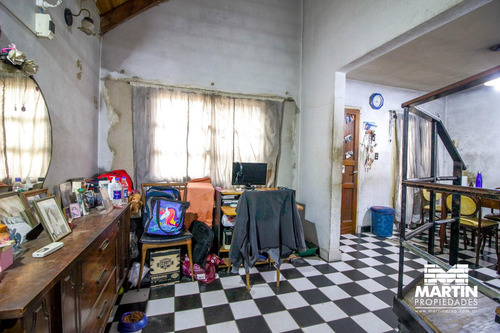 Casa En Venta En Boulogne Sur Mer. Son Dos Casas, Lote De 10x26. A Una Cuadra De Panamericana.