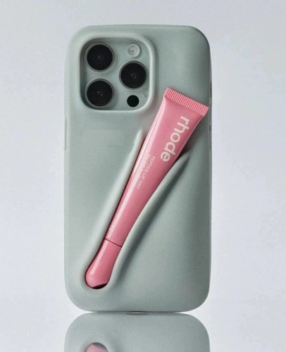 Capinha Celular iPhone Case Hailey Bieber Gloss Lip Tint