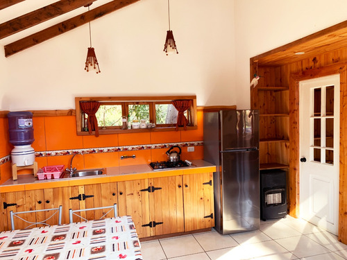 Cabañas Arbulú Isla Negra