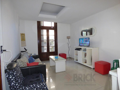 Piso T/casa S/exp En Pasteur Al 400 - Frente Apto Prof 2 Bcones T/a Nuevo