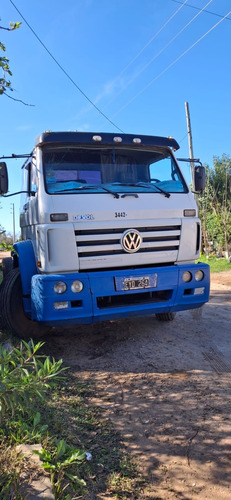 Volkswagen. 13180