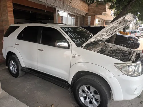 Toyota Fortuner 2.7l 4x2
