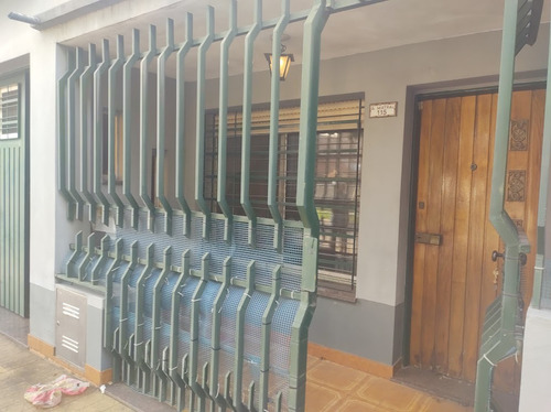 Casa 4 Ambientes Con Cochera
