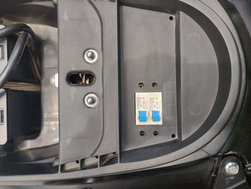 Imagen 5 de 17 de Moto Eléctrica Sunra Anger Litio 4000w