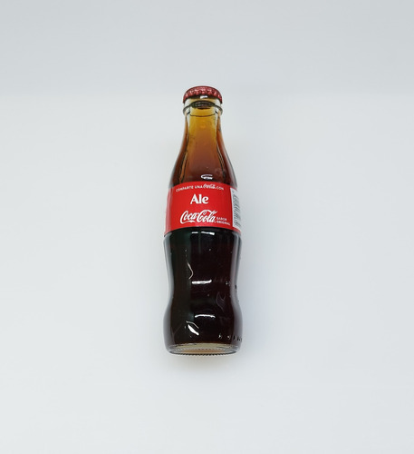 Botella Coca Cola 235 Ml Coleccionable Nombre Ale (Usado)