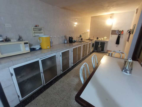 Imagen 13 de 30 de Casa Amplia Con Techo Platabanda En Las Acacias. Bajó De Precio.