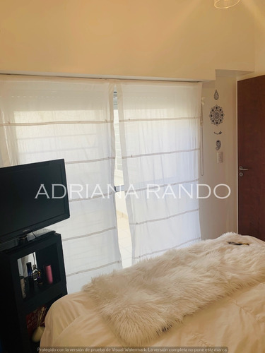 Imagen 8 de 18 de 202 - Hermoso Ph De 3 Ambientes Con Dos Patios