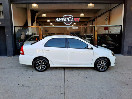 Toyota Etios 1.5 Sedan Xls