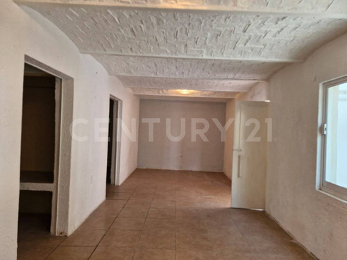 Terraza Con Departamento En Venta En El Chante, Jocotepec, Jalisco