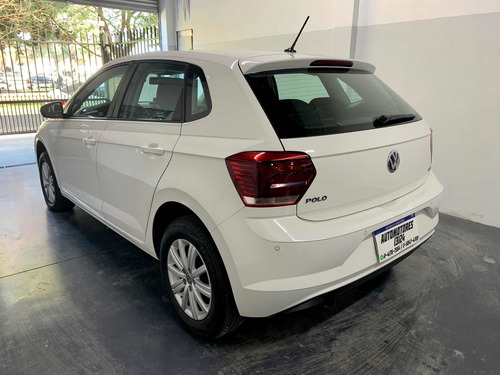 Imagen 4 de 13 de Volkswagen Polo 2018 1.6 Msi Comfortline