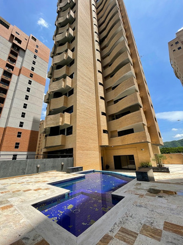 Apartamento En Res. Vanguard, Trigaleña Alta. Ina-494