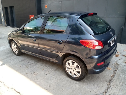 Imagen 4 de 15 de Peugeot 207 2014 1.4 Sedan Allure 75cv