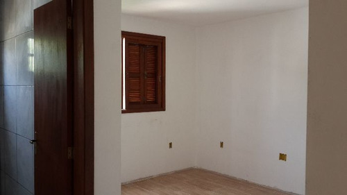 Casa À Venda Na Rua Otávio Faria, Teresópolis, Porto Alegre - Rs - Liv-10055