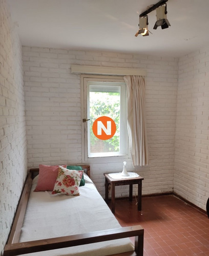 Muy Linda Casa En La Zona De La Mansa- Ref: 217633