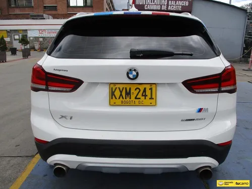 BMW X1 SDRIVE 20i 2000CC AT AA