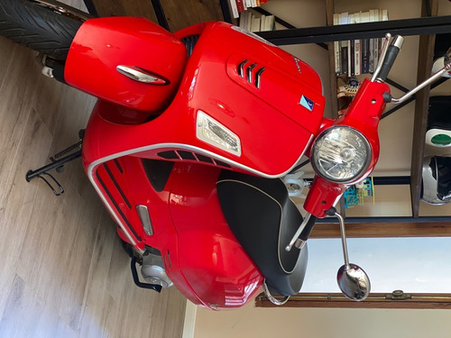 Vespa 300 Gts Super