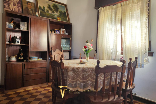 Ph En Venta -tres Ambientes - Patio - Ápto Crédito