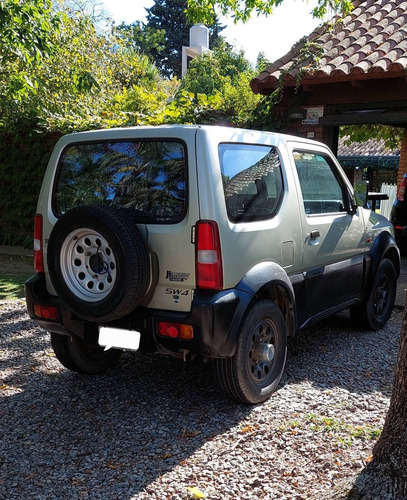 Imagen 8 de 24 de Suzuki Jimny 2000 1.3 Jx 4x4 Aa