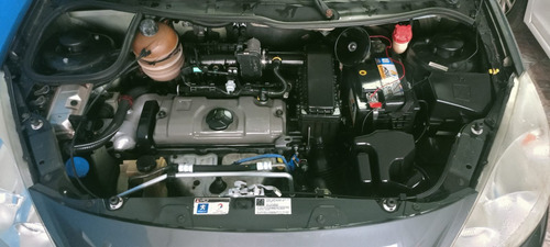 Peugeot 207 1.4 Xr Flex 5p