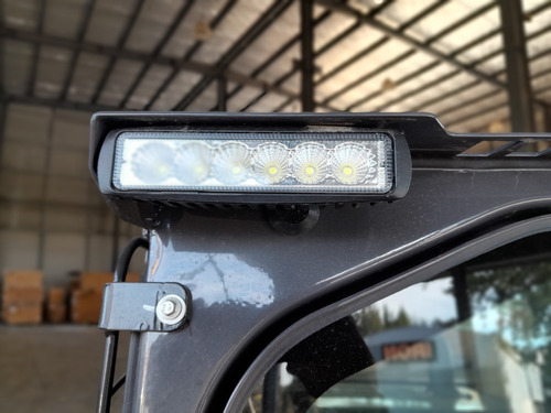 Mini Cargadora Iron Xc740 C Aire Acond, (2025)