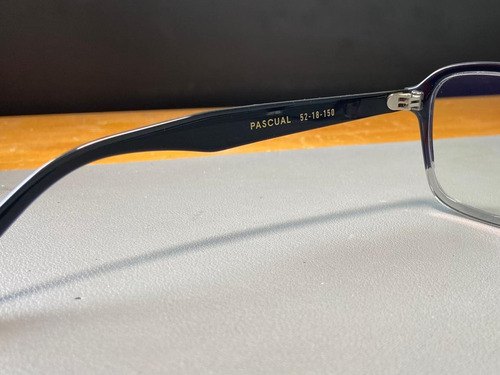 Lentes Ben & Frank Pascual X Manolo Caro Full Kit Negro (Usado)
