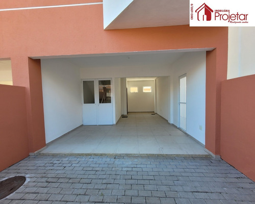 Imagem 3 de 30 de Moquetá/n.iguaçu.triplex Independente, 2 Quantos Sendo 1 Suíte, 2 Banheiros E Garagem - Ca00568 - 33573473
