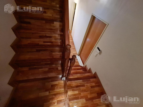 Imagen 8 de 30 de Fonrouge Al 1000 Hermosa Casa Con Cochera, Patio, Sauna Y Sum