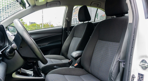 Imagen 8 de 9 de Toyota Yaris Core Sedan 2019