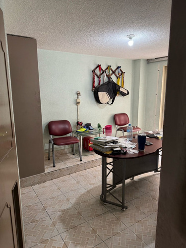 Se Vende Casa Tipo Edificio Con 3 Departamentos Col. La Joya Gustavo A. Madero