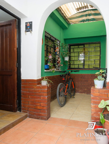 Venta Casa 3 Dormitorios Zona Sur