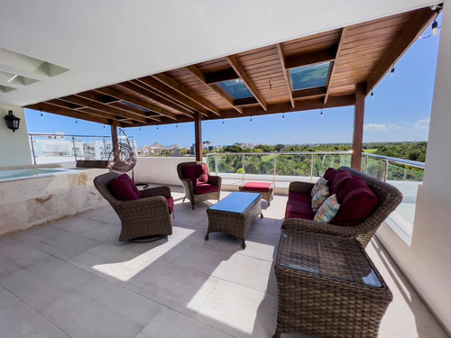 Renta Larga Penthouse Hard Rock Punta Cana (coral Bay), 2 Dormitorios